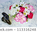 Flower arrangement and glass bottle 1 113316248
