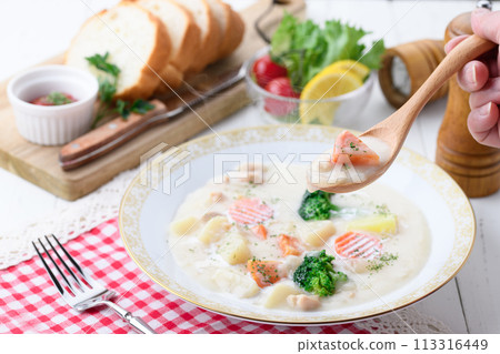 cream stew  113316449