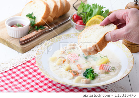 cream stew cream stew 113316470