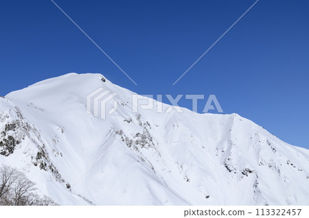 （群馬縣）嚴冬時谷川山、天神山的雪景 113322457
