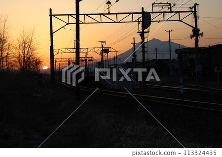 Sunset at Shinzato Station on the Konan Railway Sunset at Shinzato Station on the Konan Railway 113324435