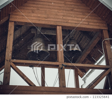 Russian church bells 113325641