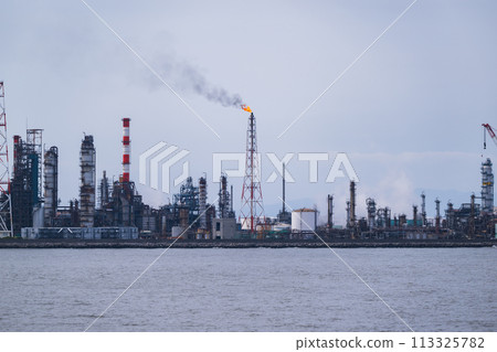 大分石油化學聯合企業 113325782