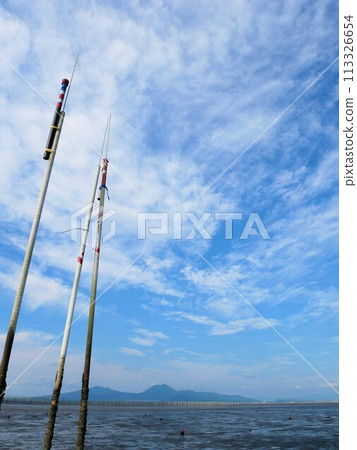 長貝街道小徑周圍的海域有明海（熊本縣宇土市） 113326654