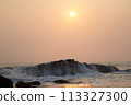 Waves on reefs 113327300
