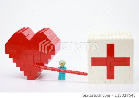 blood transfusion is processing by workers 113327545