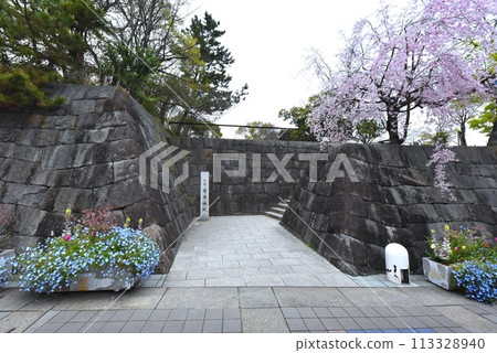 有岡城址（兵庫縣伊丹市） 113328940