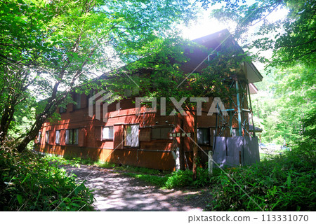 [Mountain Huts in Japan] Myojinkan, Kamikochi, Nagano Prefecture (2012) 113331070
