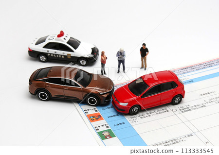 Traffic accident insurance accident scene image 113333545