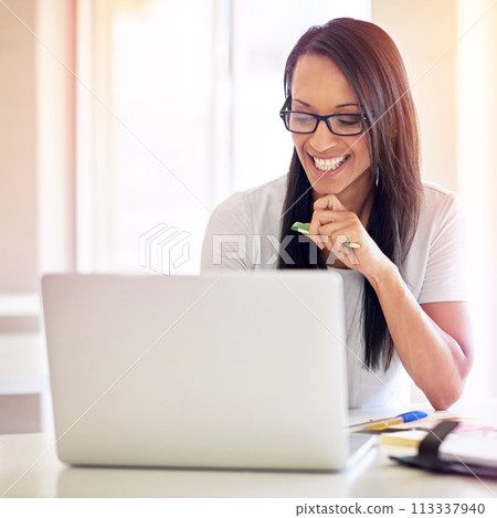 Happy, woman and reading email on laptop and planning with research information in notebook. Entrepreneur, excited or writing communication online with diary or journal on desk and ideas for startup 113337940