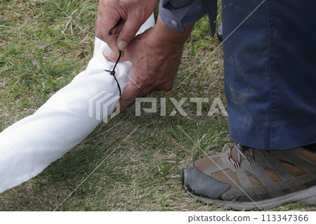 Underdrain perforated drainage pipe installation work Underdrain perforated drainage pipe installation work 113347366