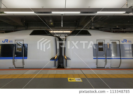 Thunderbird Express Connection 01 Thunderbird Express Connection 01 113348785