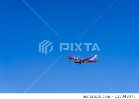 《飛機》巴西航空工業公司 E-Jet > E175 113349375