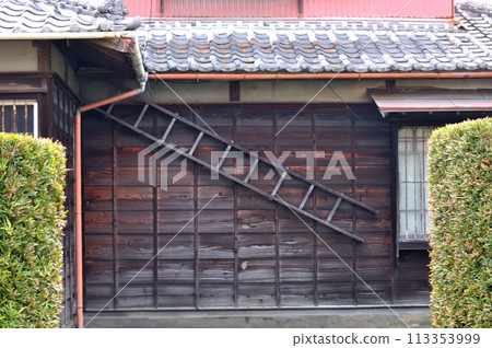 有梯子的房子的風景 有梯子的房子的風景 113353999