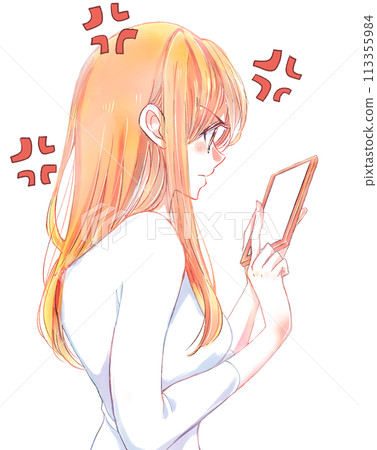 憤怒的女人操作智慧型手機，憤怒的標記 113355984