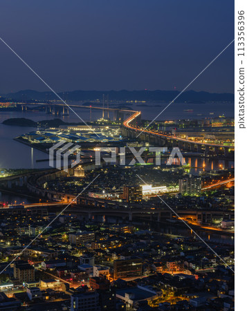 City night view: Great Seto Bridge in Kagawa Prefecture, Aonoyama summit observation deck City night view: Great Seto Bridge in Kagawa Prefecture, Aonoyama summit observation deck 113356396