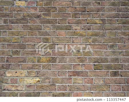 red brick wall background 113357447