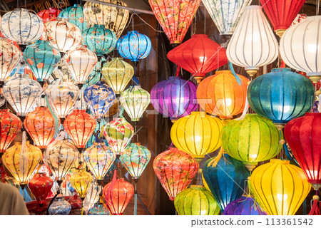 世界遺產城市會安美麗的燈籠夜景 113361542