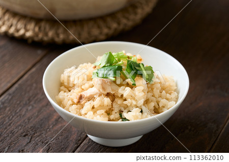 Sea bream rice served in a rice bowl Sea bream rice served in a rice bowl 113362010