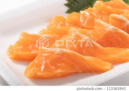 [Chile] Trout Salmon Sashimi 113363841
