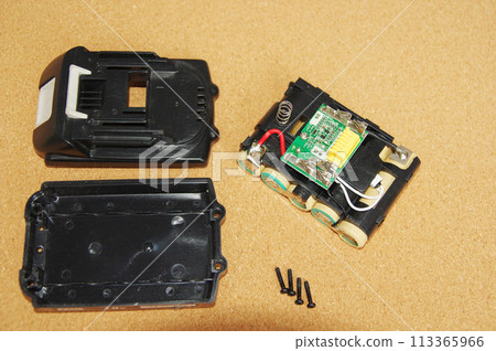 電池裡面有什麼？ 113365966