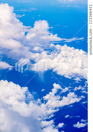 In-flight resort engine summer vacation tourism travel airplane rainbow sea wing seat inbound window seat In-flight resort engine summer vacation tourism travel airplane rainbow sea wing seat inbound window seat 113366451