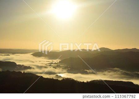 茨城縣日立大宮山王山自然公園的雲海 茨城縣日立大宮山王山自然公園的雲海 113367792