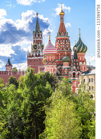 Moscow Kremlin, Cathedral of Vasily Blessed view from Zaryadye park Moscow Kremlin, Cathedral of Vasily Blessed view from Zaryadye park 113369758
