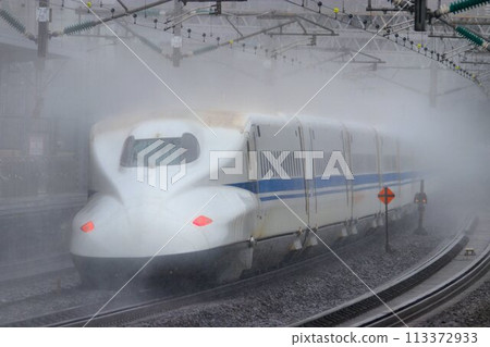 Cutting through the smoke... Japan's main artery [Tokaido Shinkansen] N700A series ~ At Odawara Station 113372933