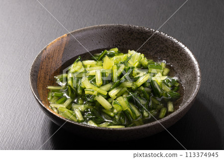 切碎的醃京魚菜 113374945