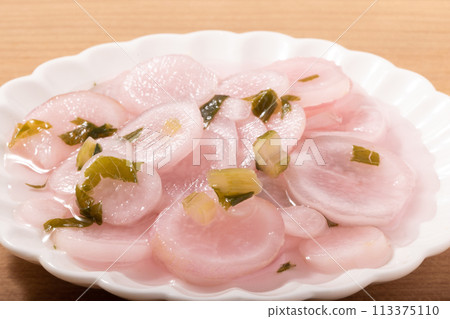 Chopped pickled hinona Chopped pickled hinona 113375110