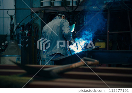 工廠焊工 113377191