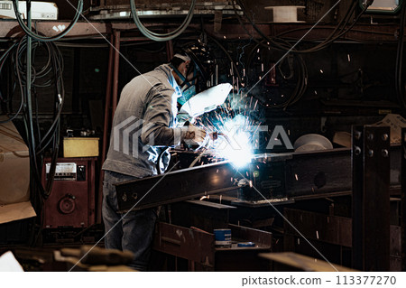 鐵廠工人 113377270