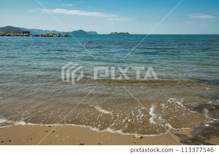 Suhara Beach (viewing Karimo Island and Kenashi Island) [Yuasa Town, Wakayama Prefecture] 113377546