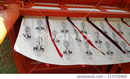 The curtain of Kiyomizu-dera Temple's Niomon Gate 113378900