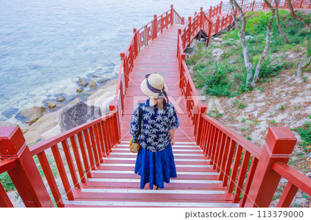 The stairs The stairs 113379000