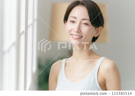 漂亮中年女人 113385514