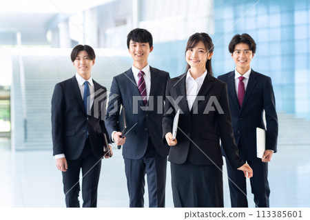 New employee businessman working in the office 113385601