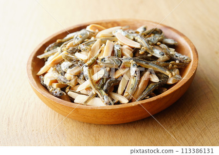 Almond Fish 113386131