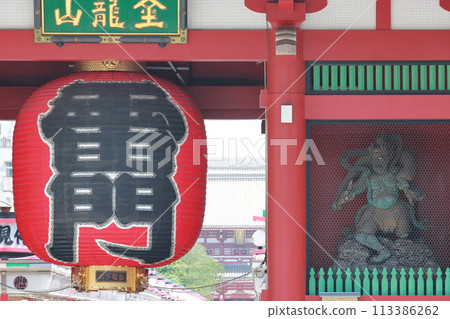 雷門的大燈籠，淺草寺的大燈籠，淺草的象徵，東京的旅遊勝地 113386262