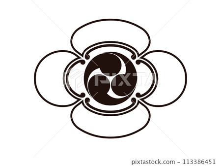 Three-way battle in the shade of the quince 113386451