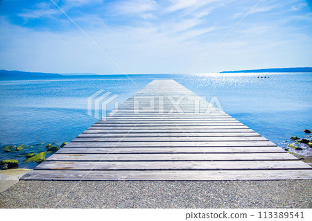 [Niigata Prefecture_Sado_Sawada Coast] Ameya Pier waiting for summer 113389541