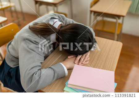 Image cut of student life 113391821