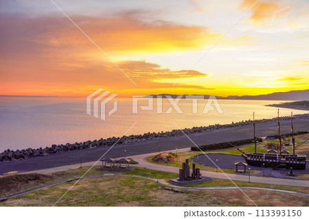 [靜岡縣] 富士之國田子之浦港公園 金色夕陽美景 113393150