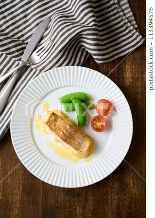 紅鯛魚的Poire 113394576