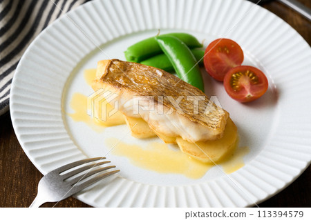 Poire of red snapper 113394579