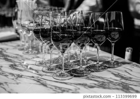 Fashionable wine glass image 113399699
