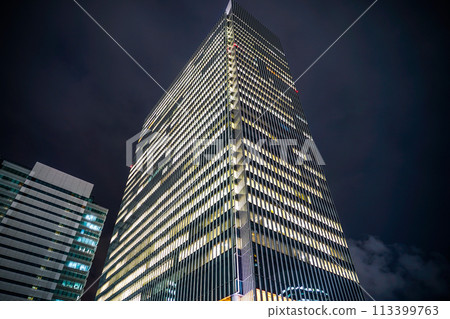 Minato Mirai office building 113399763