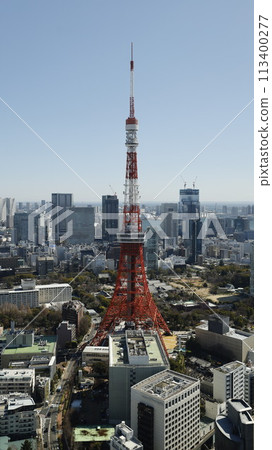 從麻布台 Hills 空中大廳欣賞東京鐵塔和東京的城市景觀 從麻布台 Hills 空中大廳欣賞東京鐵塔和東京的城市景觀 113400277