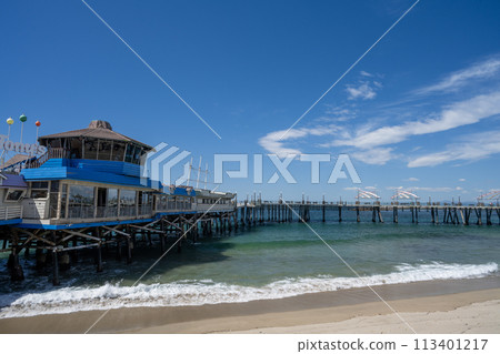 Sea on the west coast of the United States 113401217